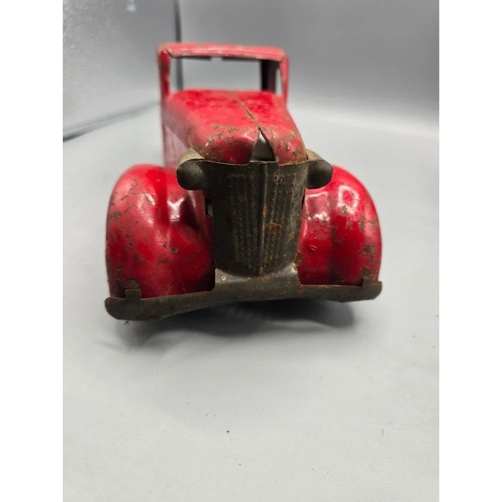 M•Vintage  1930-40's Wyandotte Pressed Steel Hook & Ladder‎ No.10 Fire Truck